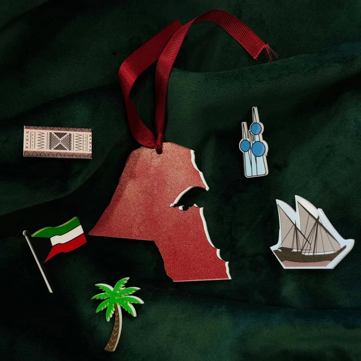 Tote Bag + Kuwait Brooch
